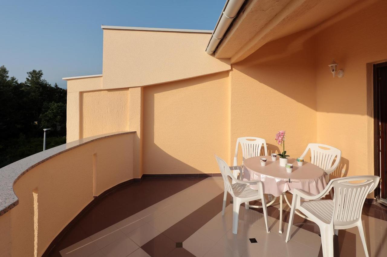 City Pool Apartments נובליה מראה חיצוני תמונה
