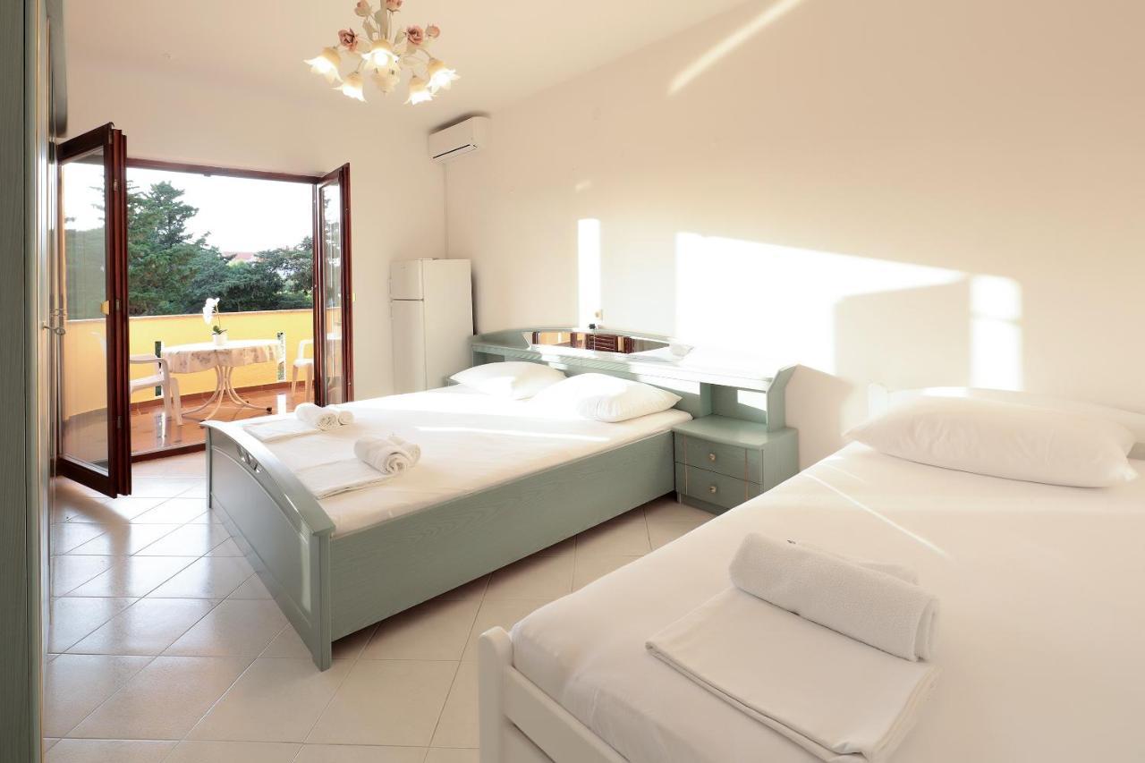 City Pool Apartments נובליה מראה חיצוני תמונה