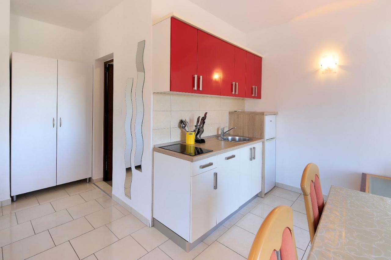 City Pool Apartments נובליה מראה חיצוני תמונה