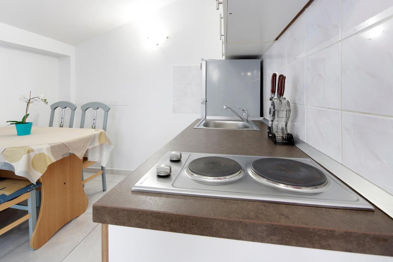 City Pool Apartments נובליה מראה חיצוני תמונה