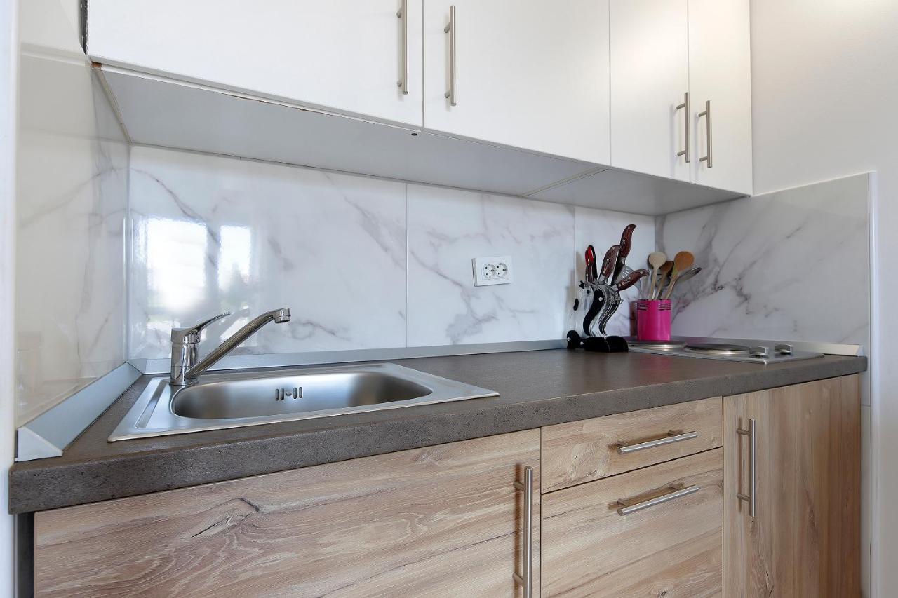 City Pool Apartments נובליה מראה חיצוני תמונה
