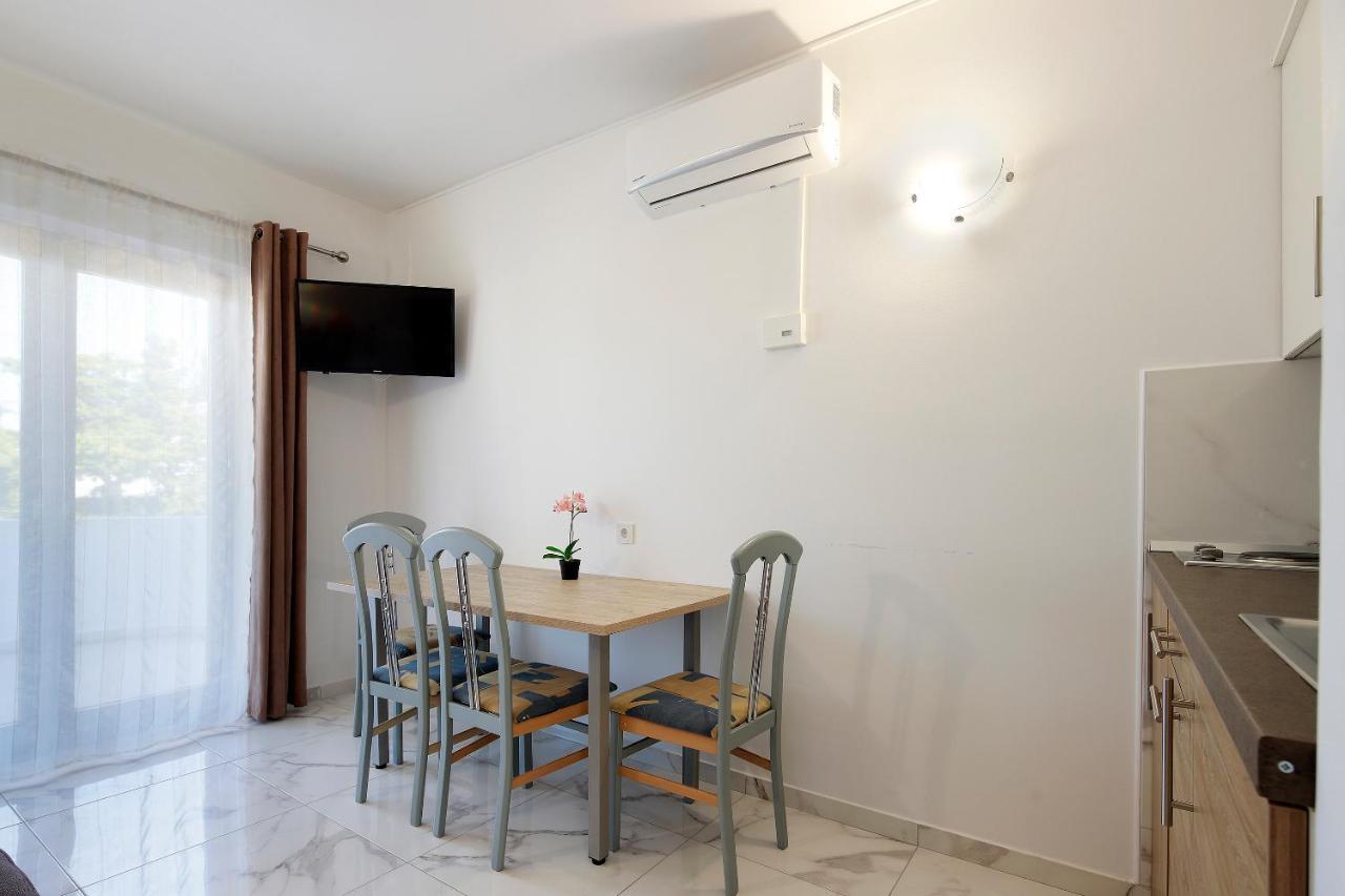 City Pool Apartments נובליה מראה חיצוני תמונה